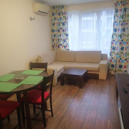 Sunny Apartment Burgasz Kültér fotó