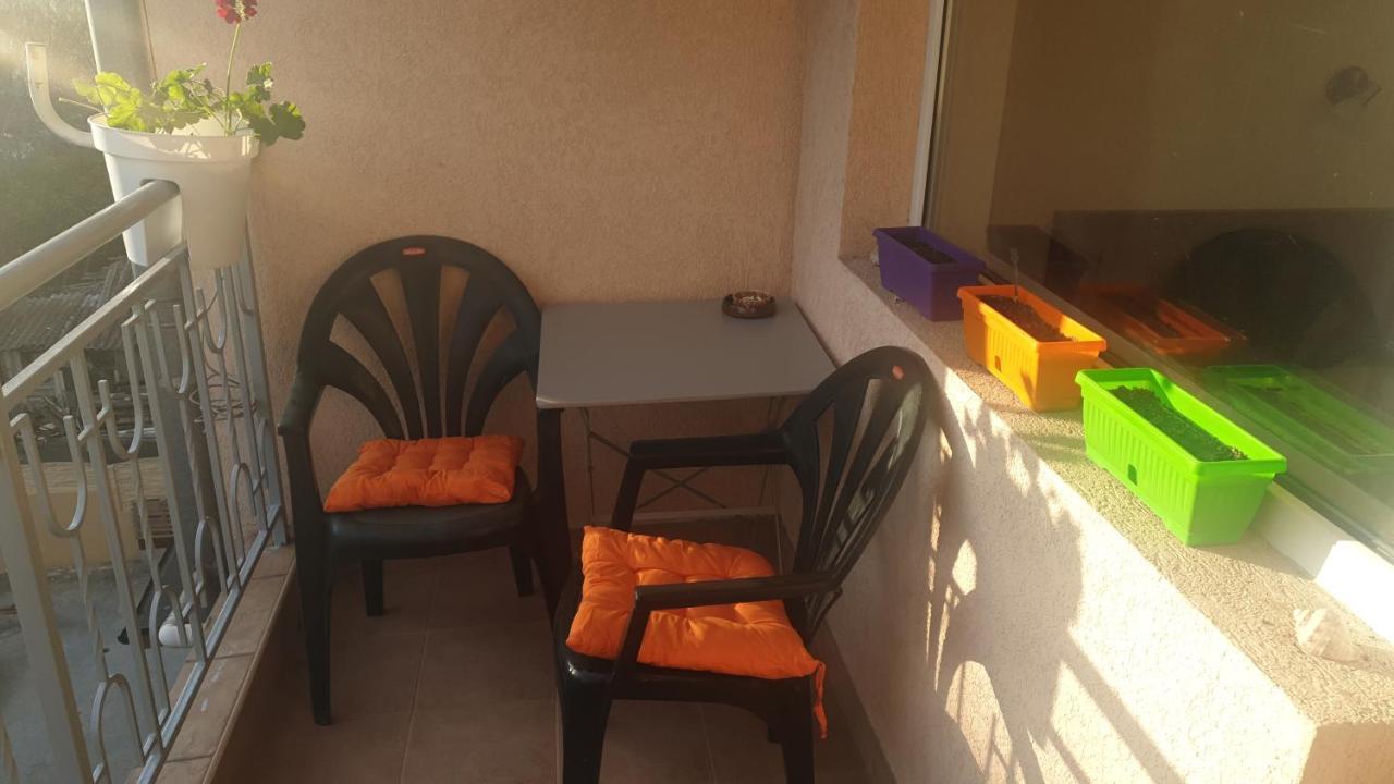 Sunny Apartment Burgasz Kültér fotó
